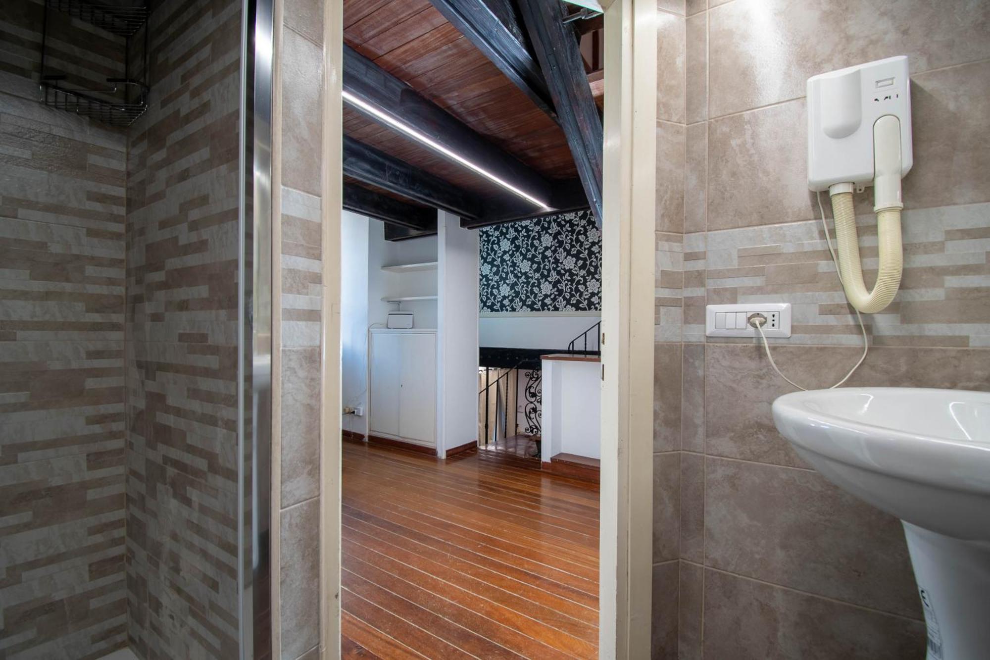 Casa Trasteverina Rome Bagian luar foto