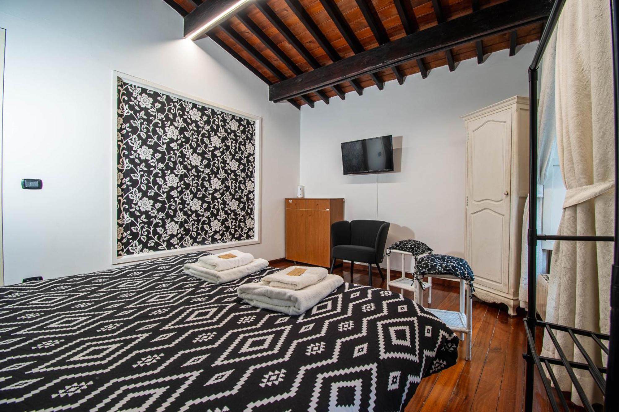 Casa Trasteverina Rome Bagian luar foto